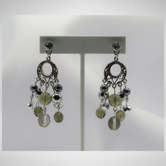 Gray and Silver Colour Beaded Jewelry Set - Picture 6 of 6